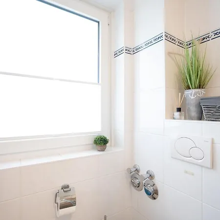 Kammerweg 89 Glueckswelle שרבאוץ