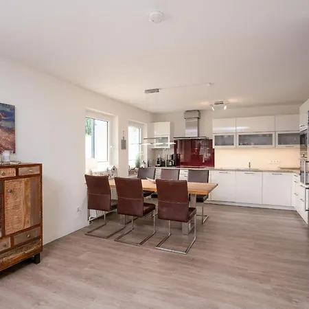 Kammerweg 89 Glueckswelle שרבאוץ